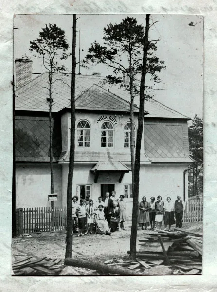 Historická fotografie pensionu RUT