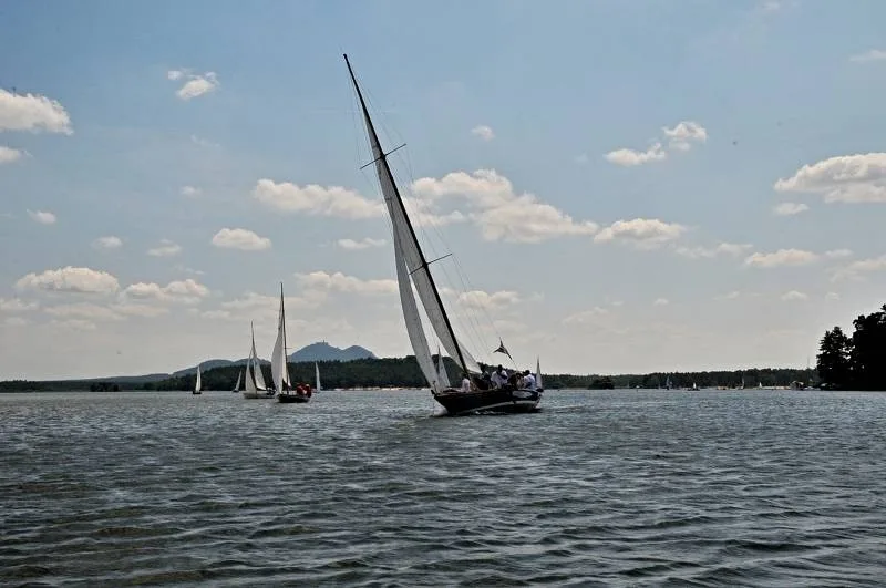 Regata RUT Classic - závod klasických dřevěných plachetnic na Máchově jezeře